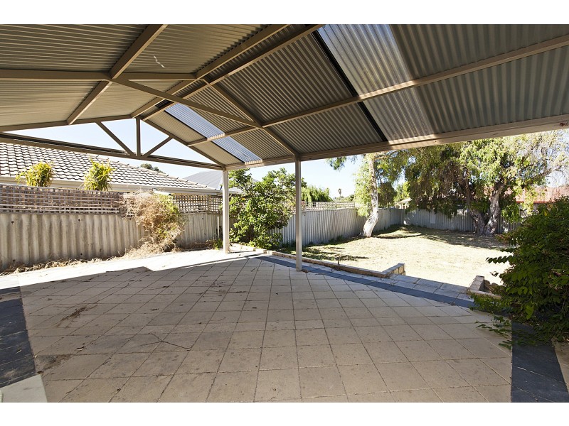 25 Fendam Street, Waikiki WA 6169