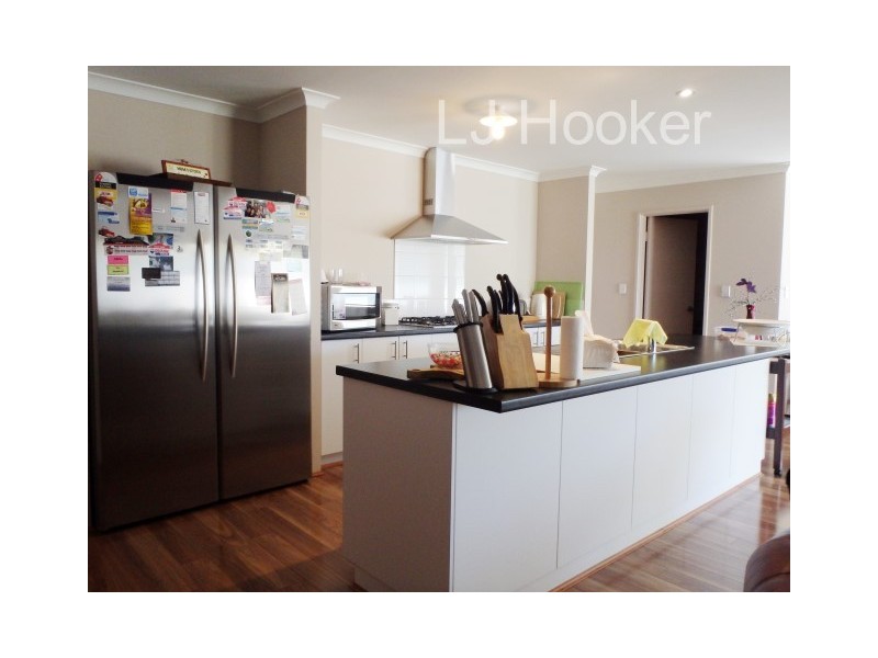 14 Pavonia Parade, Baldivis WA 6171