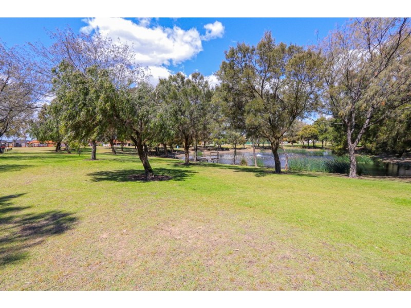 5 Cambernon Green, Port Kennedy WA 6172
