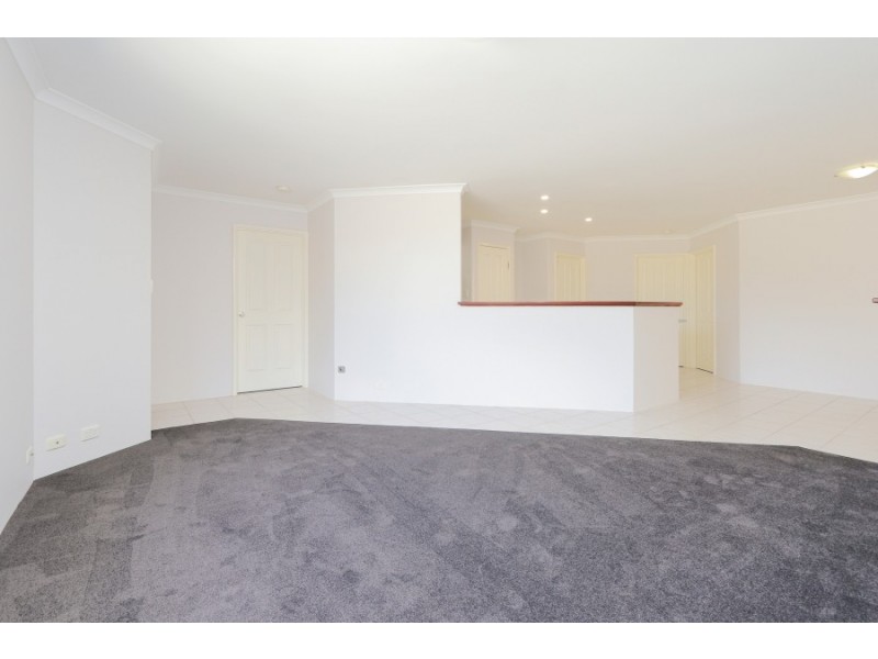 5 Cambernon Green, Port Kennedy WA 6172