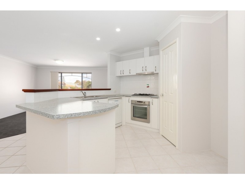 5 Cambernon Green, Port Kennedy WA 6172