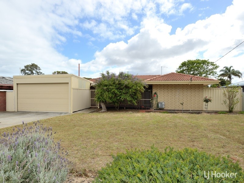 12 Unnaro Street, Hillman WA 6168