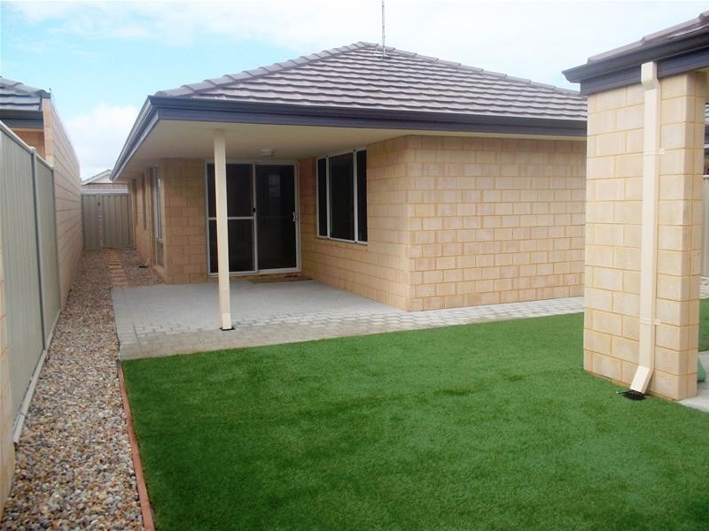 22 Kalli Street, Golden Bay WA 6174