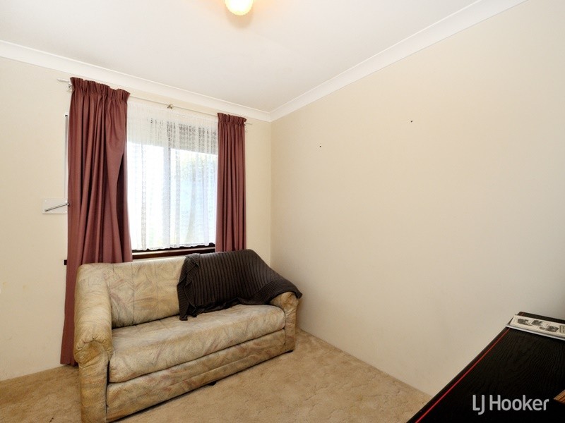 20 Townsend Road, Rockingham WA 6168