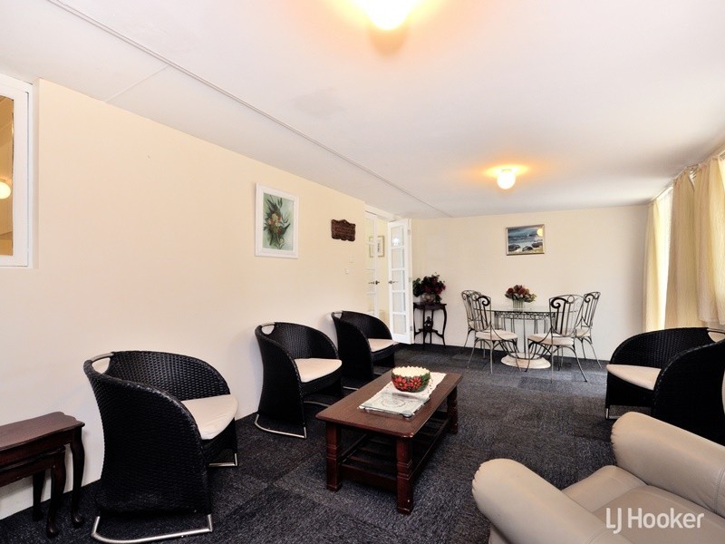 20 Townsend Road, Rockingham WA 6168