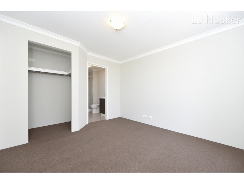 98 Kingscliff Drive, Golden Bay WA 6174
