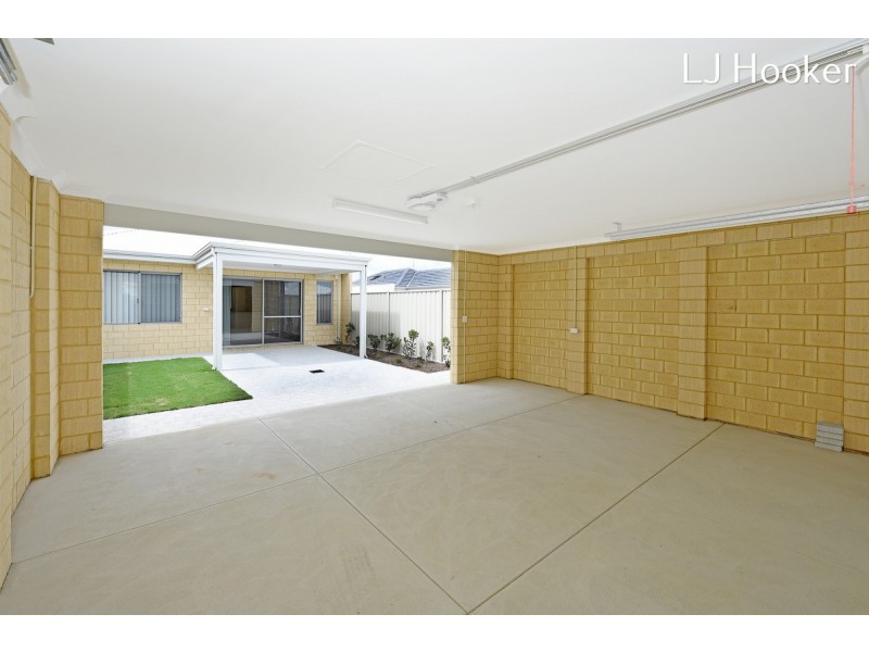 98 Kingscliff Drive, Golden Bay WA 6174