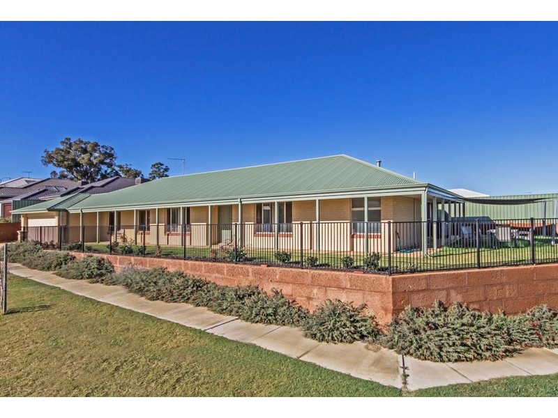7 Foothills Retreat, Baldivis WA 6171