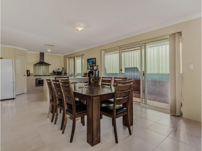 7 Foothills Retreat, Baldivis WA 6171