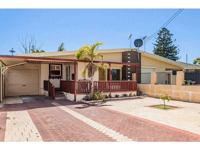 4A Ryan Street, Rockingham WA 6168