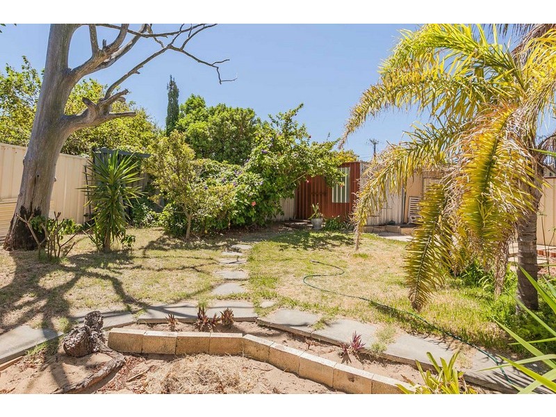 4A Ryan Street, Rockingham WA 6168