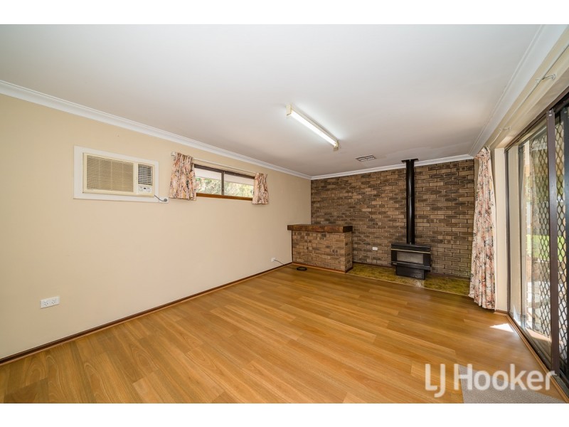 54 Haselmere Circus, Rockingham WA 6168
