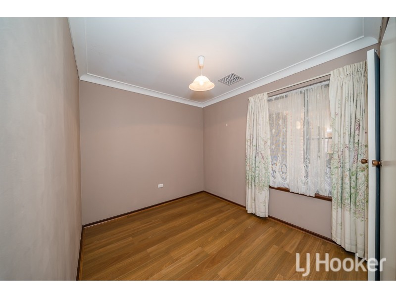 54 Haselmere Circus, Rockingham WA 6168