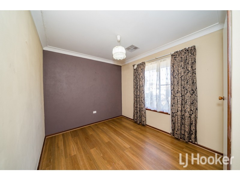 54 Haselmere Circus, Rockingham WA 6168