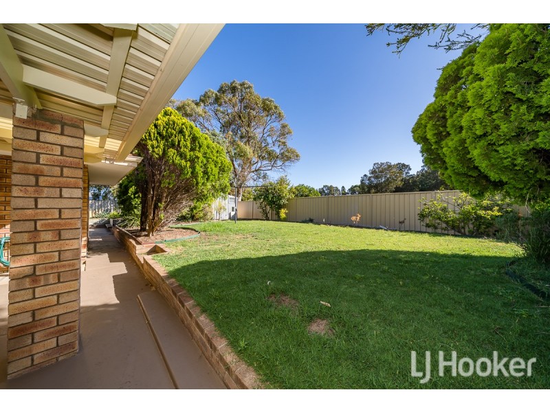54 Haselmere Circus, Rockingham WA 6168