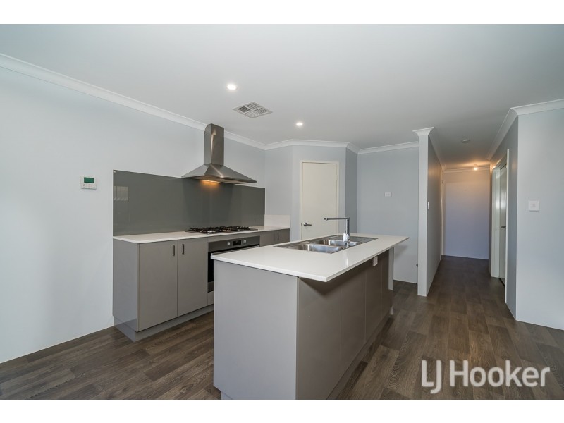15 Carroll Lane, Byford WA 6122