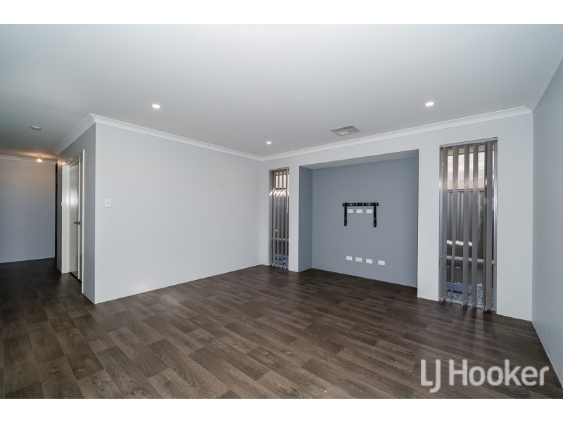 15 Carroll Lane, Byford WA 6122