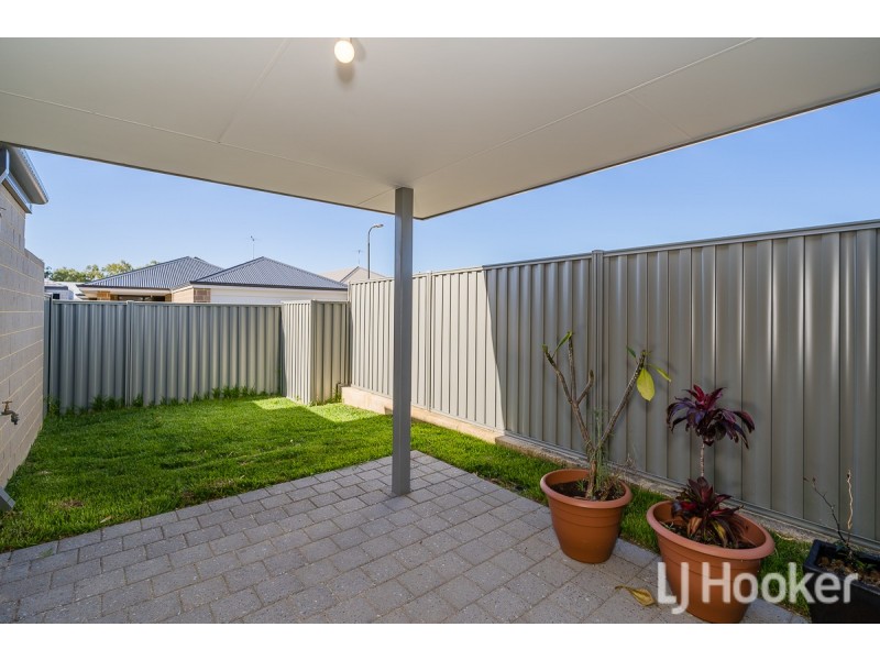 15 Carroll Lane, Byford WA 6122