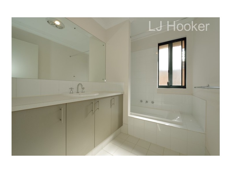 27 Borough Road, Baldivis WA 6171