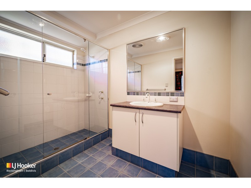 2 Peak Place, Baldivis WA 6171
