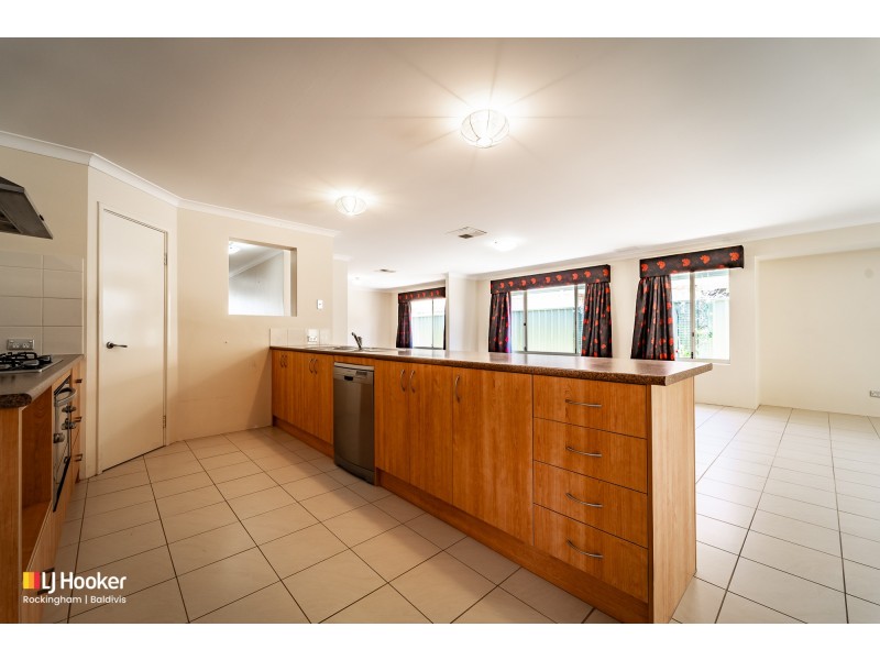 2 Peak Place, Baldivis WA 6171