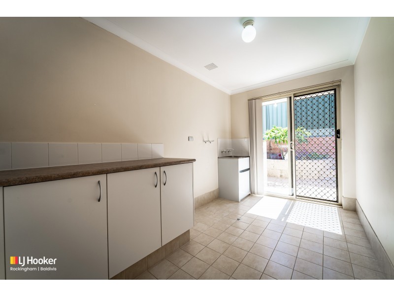 2 Peak Place, Baldivis WA 6171