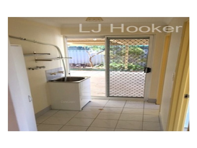 11 Silver Grove, Warnbro WA 6169