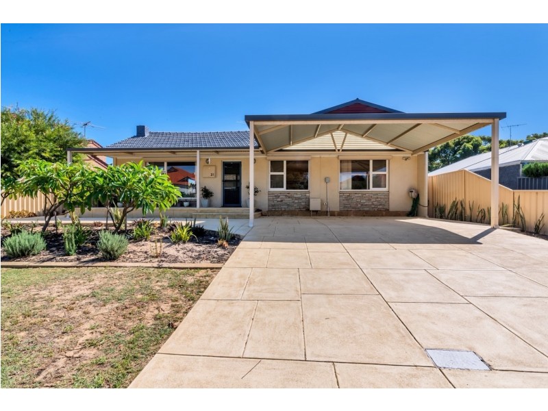 21 Mckenzie Road, Shoalwater WA 6169