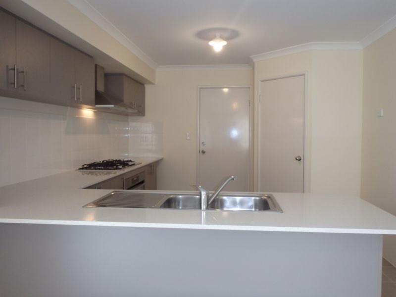 3 Alassio Parade, Secret Harbour WA 6173