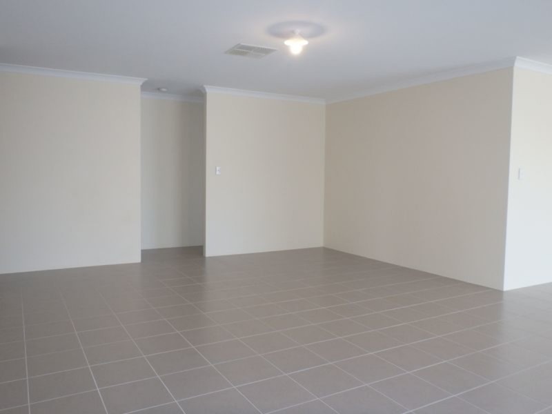 3 Alassio Parade, Secret Harbour WA 6173