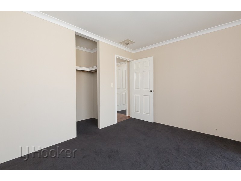 37 Pastrana Crescent, Port Kennedy WA 6172