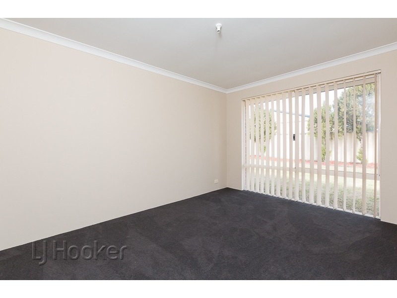 37 Pastrana Crescent, Port Kennedy WA 6172
