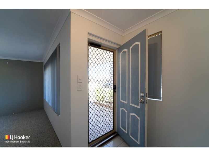 16 Cypress Mews, Warnbro WA 6169