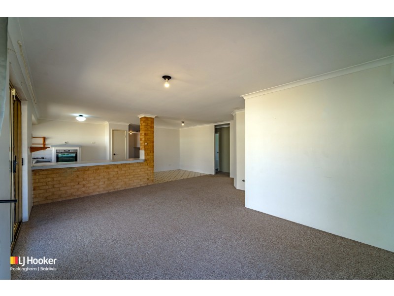 16 Cypress Mews, Warnbro WA 6169