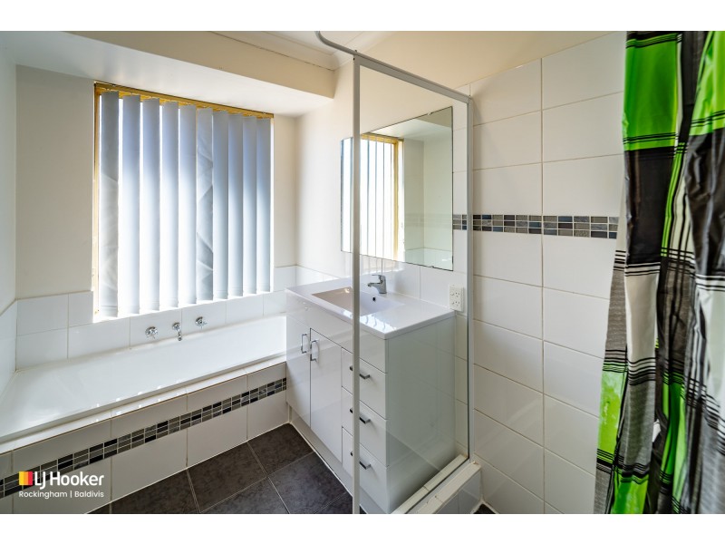 16 Cypress Mews, Warnbro WA 6169