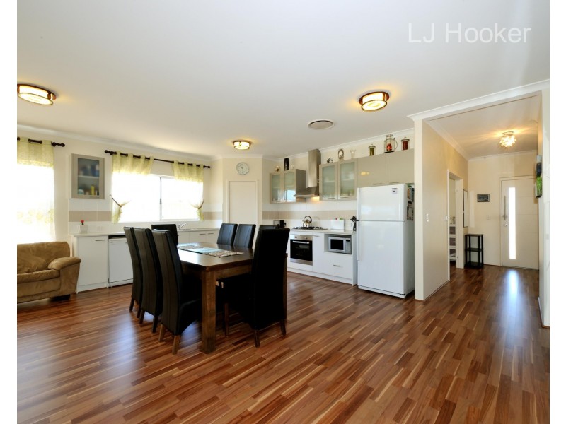 17 Jutland Avenue, Baldivis WA 6171