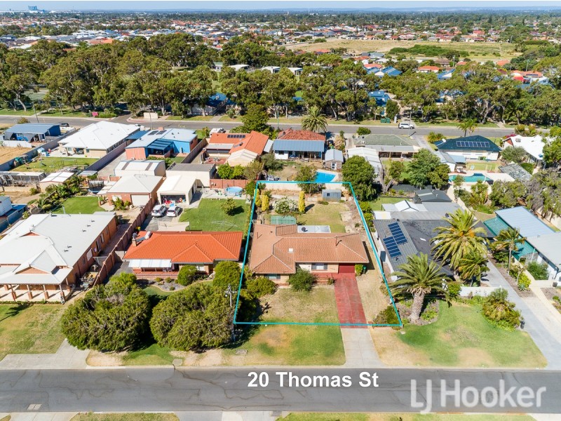 20 Thomas Street, Safety Bay WA 6169