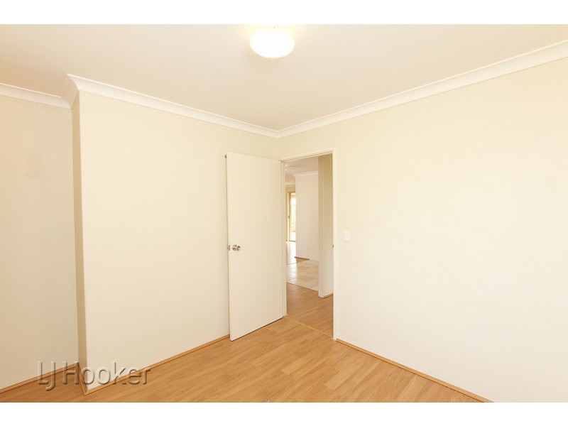 6 Taraw Close, Warnbro WA 6169