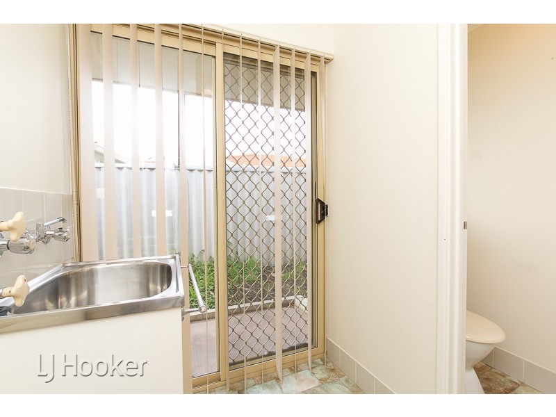6 Taraw Close, Warnbro WA 6169