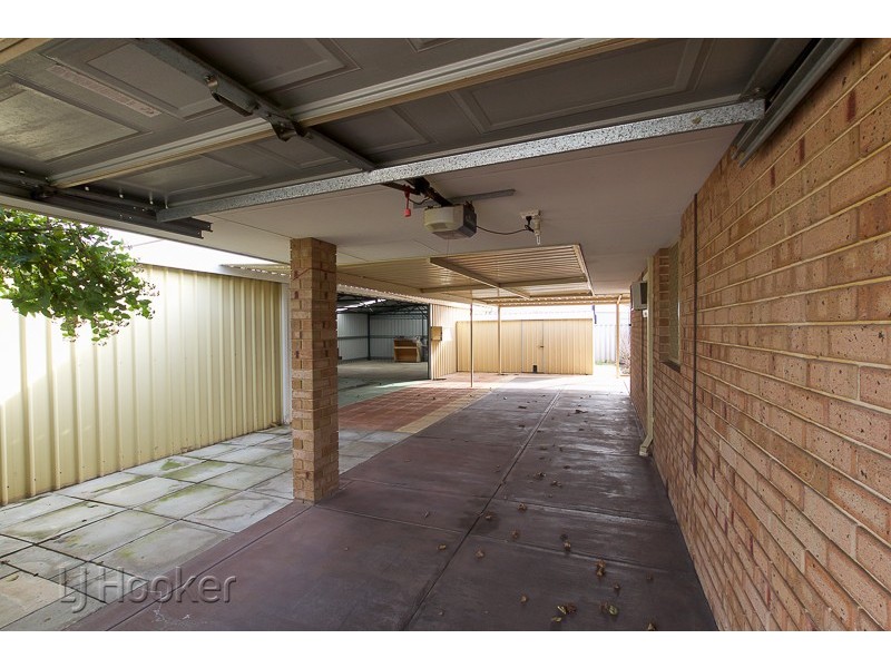 6 Taraw Close, Warnbro WA 6169