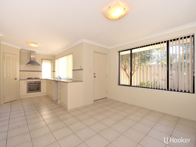 3/10 Hymus Street, Rockingham WA 6168