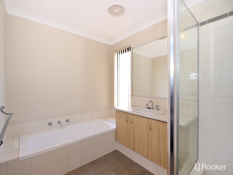 3/10 Hymus Street, Rockingham WA 6168