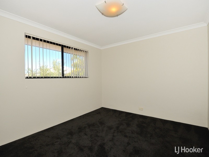 3/10 Hymus Street, Rockingham WA 6168