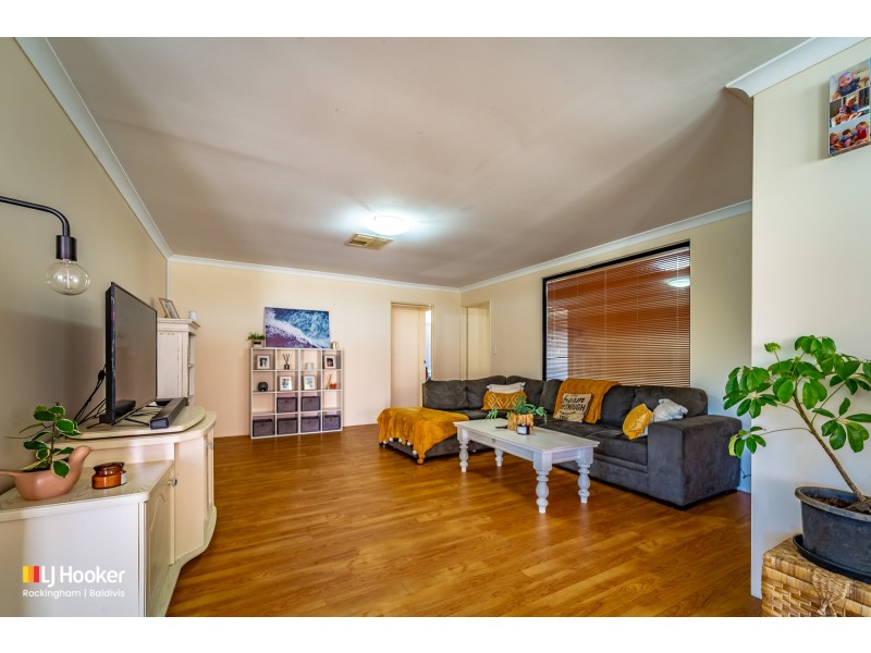 27 Edgbaston Crescent, Port Kennedy WA 6172