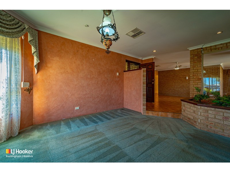 12 Lima Close, Warnbro WA 6169