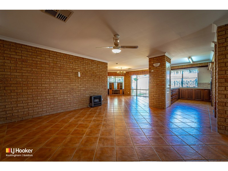 12 Lima Close, Warnbro WA 6169