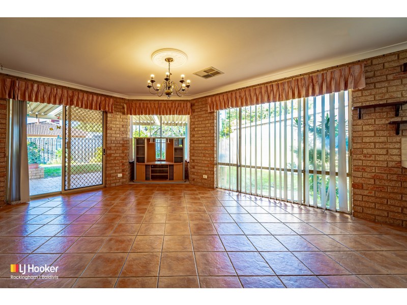 12 Lima Close, Warnbro WA 6169