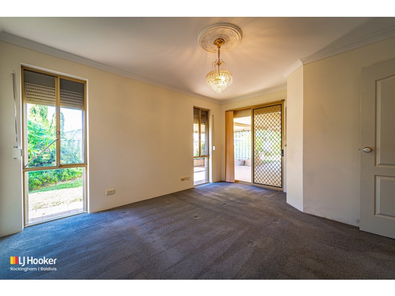 12 Lima Close, Warnbro WA 6169