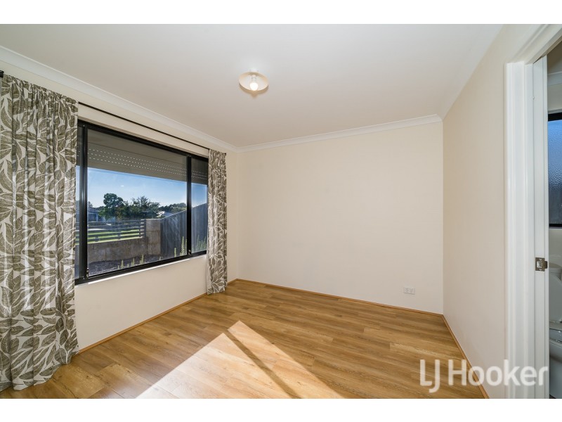 8 Pyrenees Parkway, Baldivis WA 6171