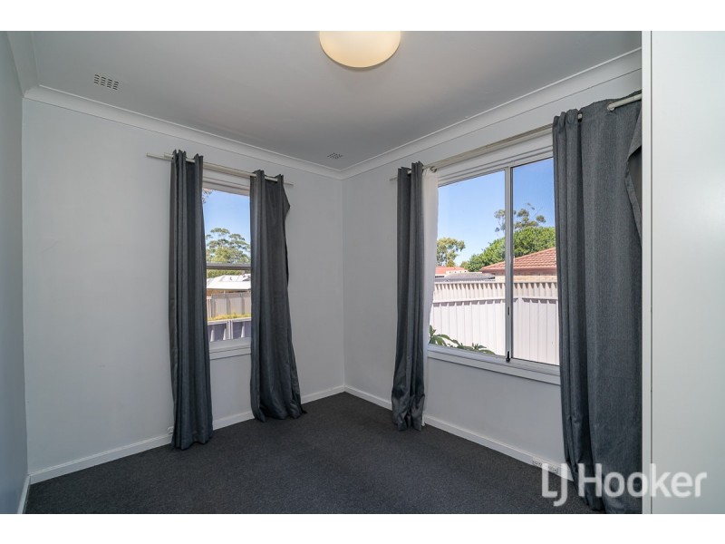 17 Westcott Road, Medina WA 6167